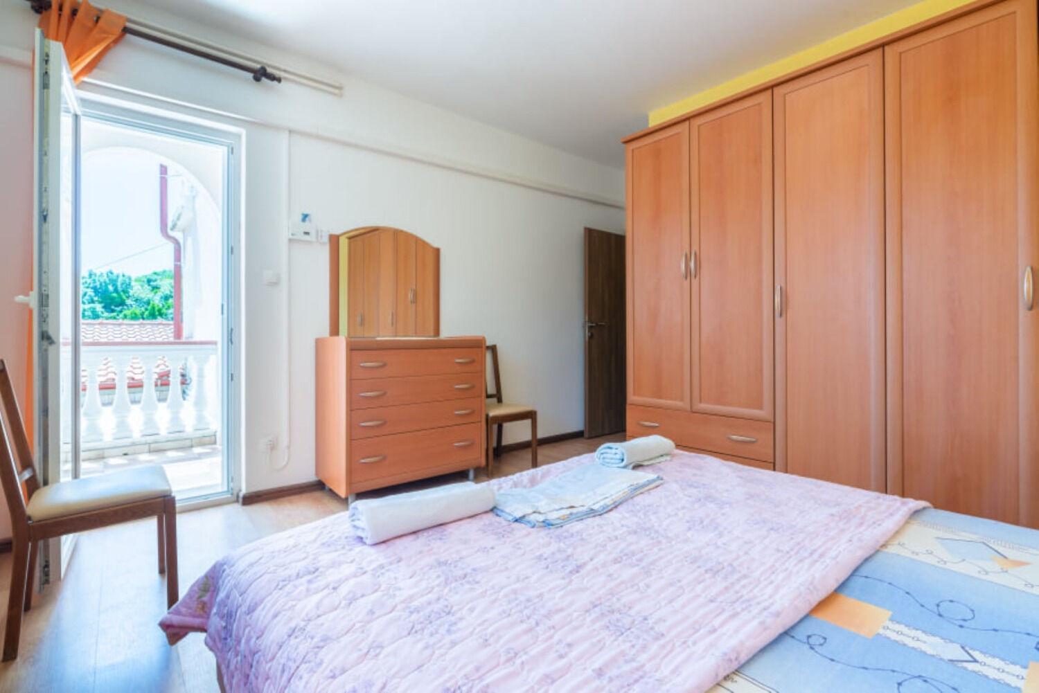 Apartments Barbara Супетарска Драга Екстериор снимка